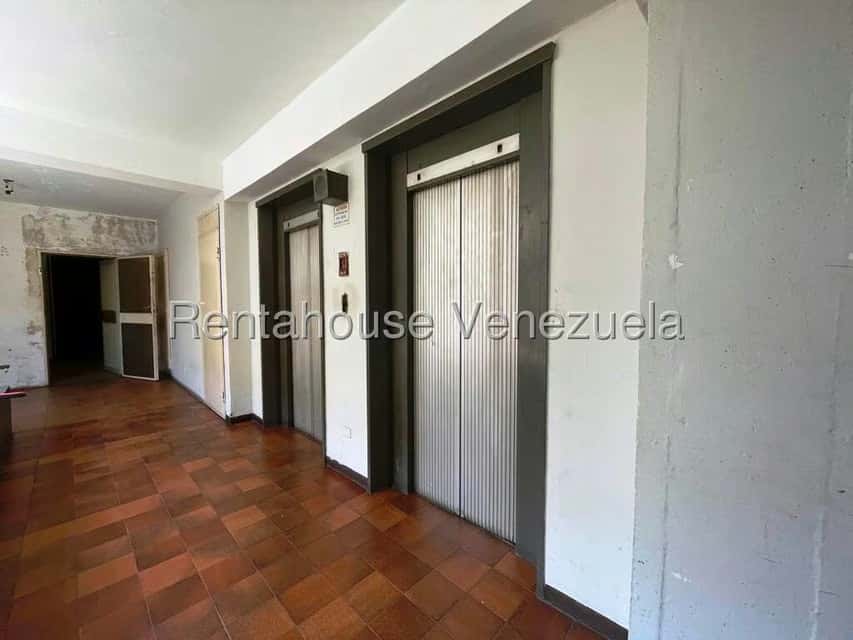 Vista 12