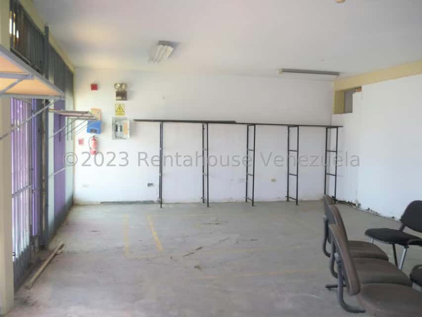 View 25
