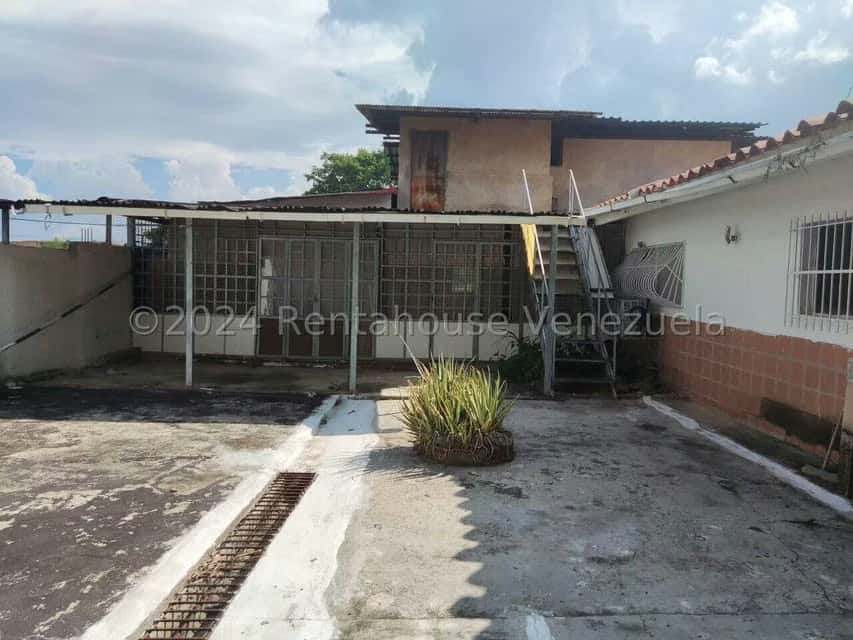 View 28