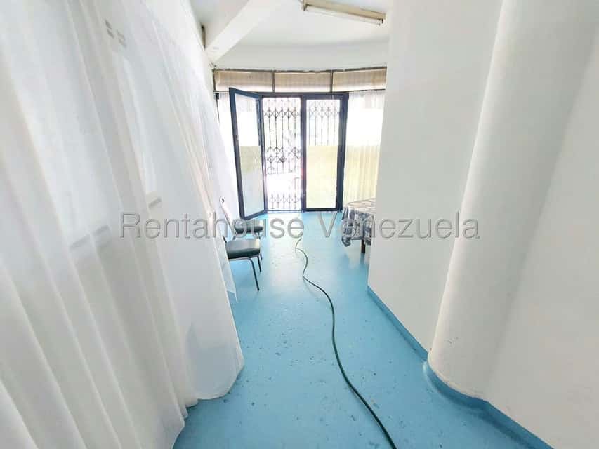 View 28