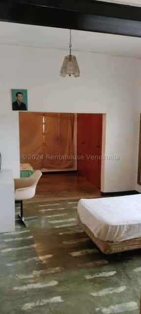 View 25