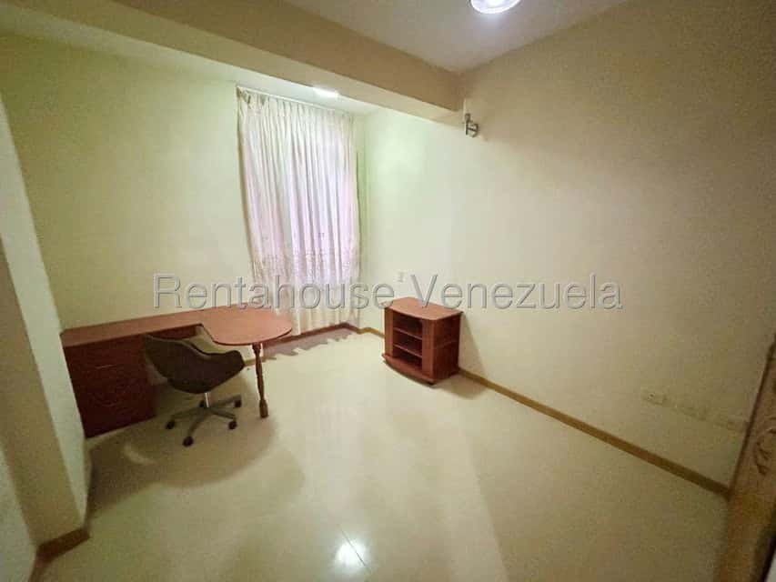 View 25