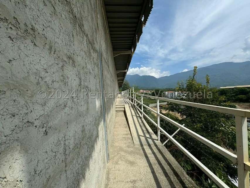 View 18