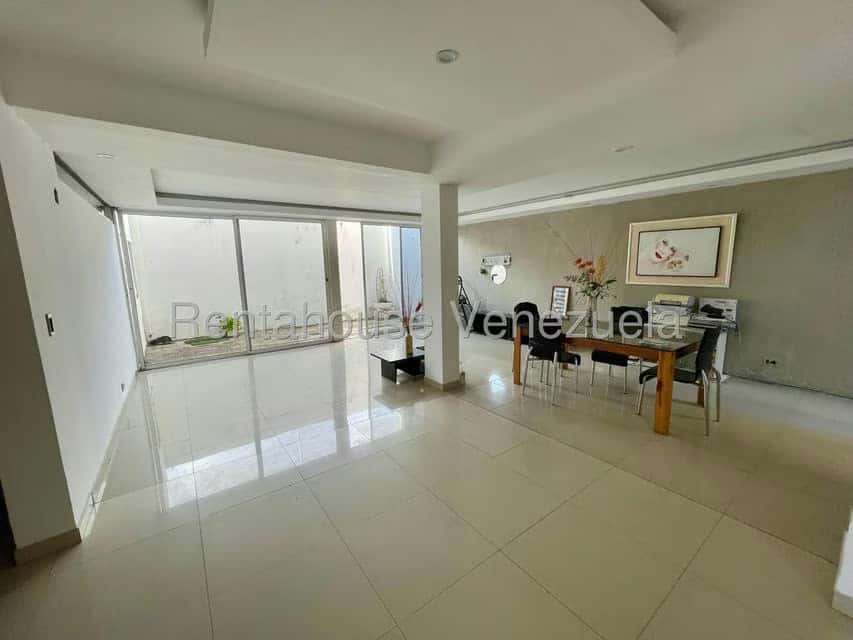 View 10