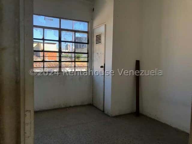View 24