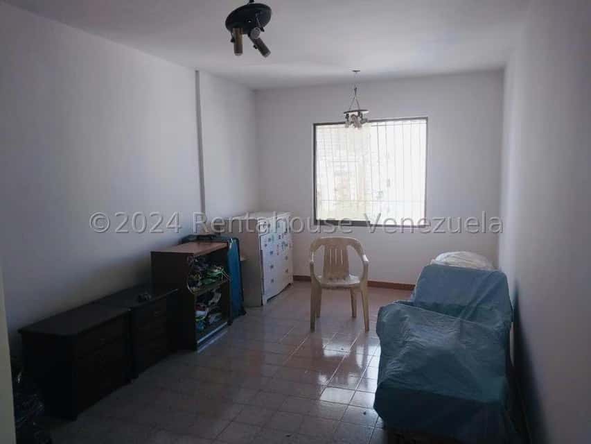 View 25
