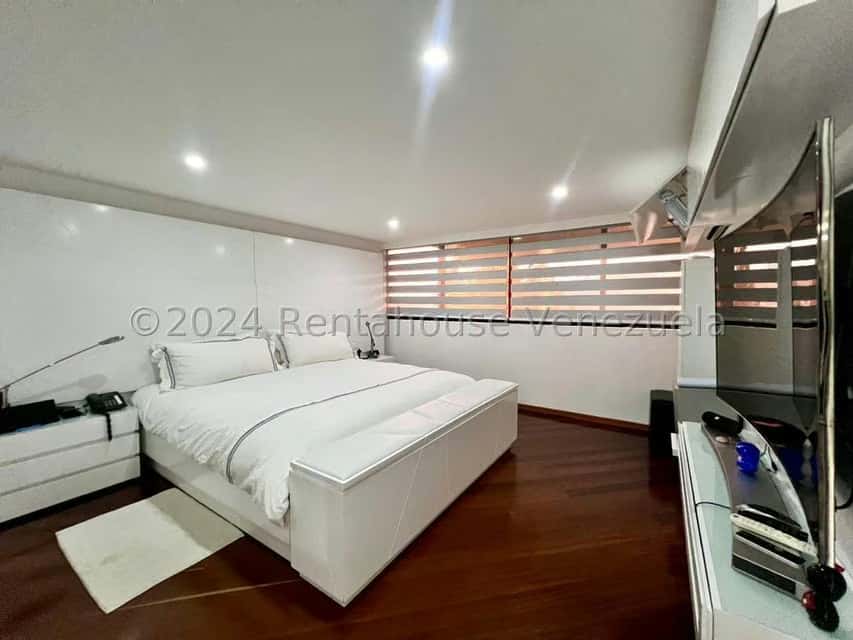 View 28