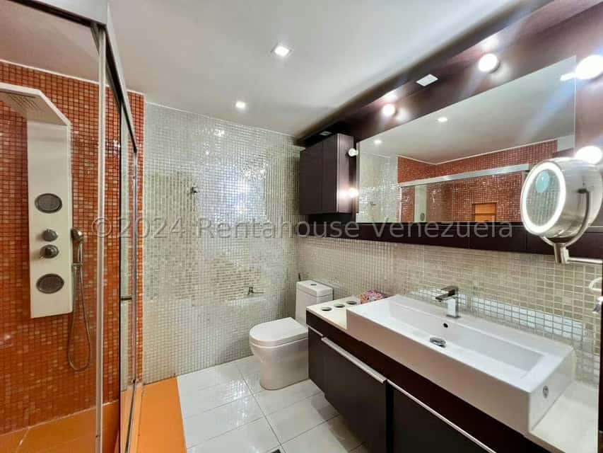 View 32