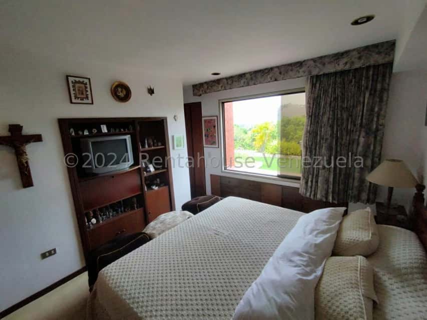 View 25
