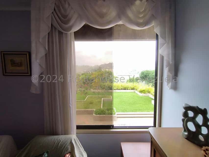 View 10