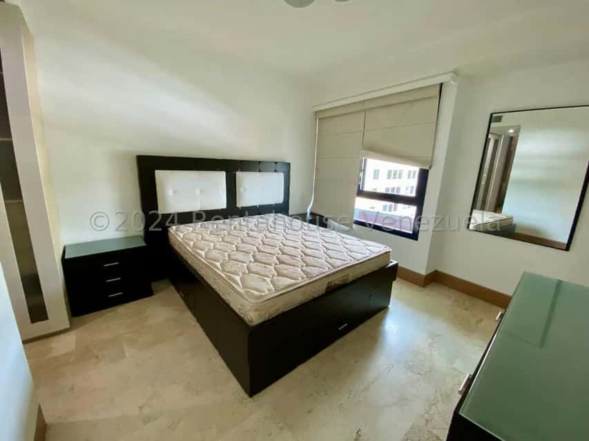 View 32