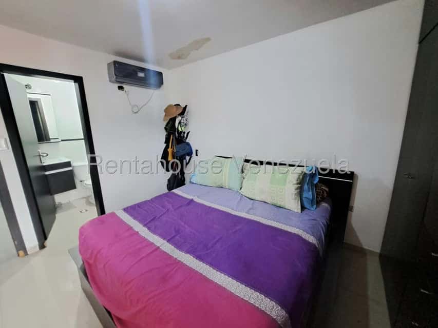 View 25