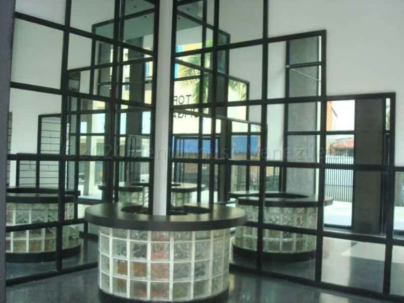View 2