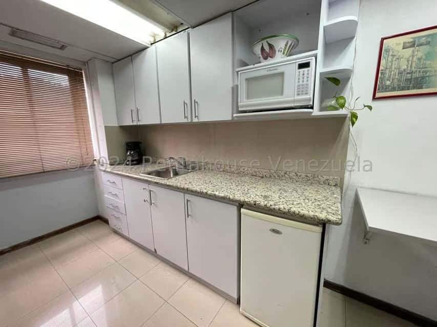 View 24