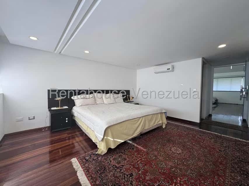View 12