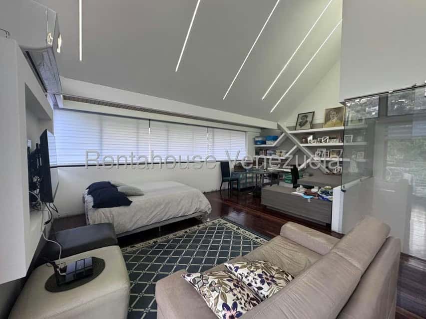View 8