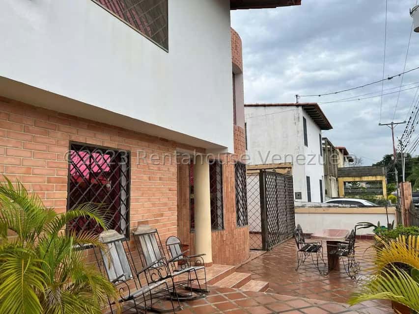 View 33