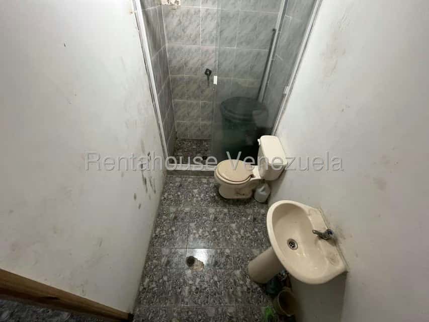 Vista 16