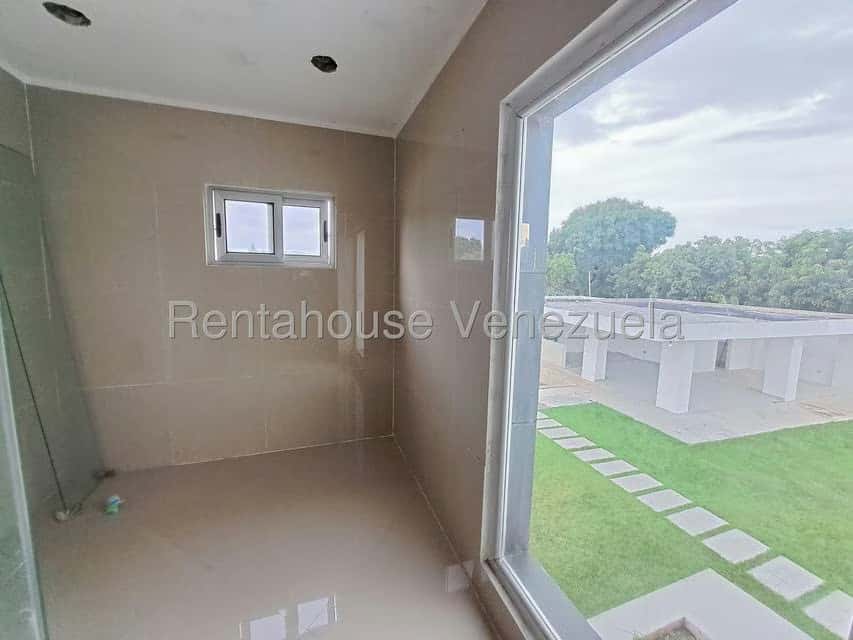 View 18