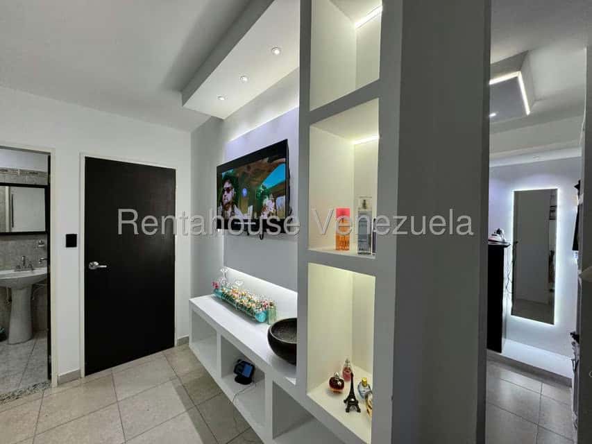 Vista 24