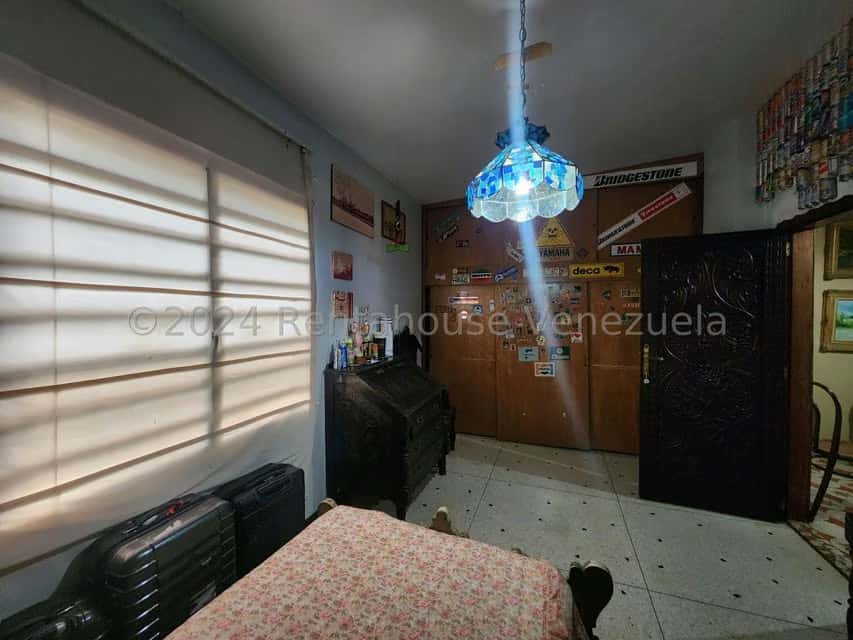 View 25
