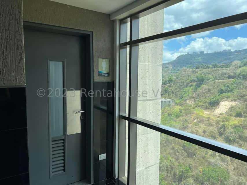 View 16