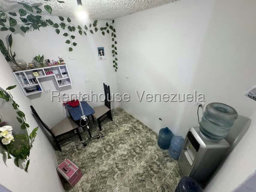 Vista 16