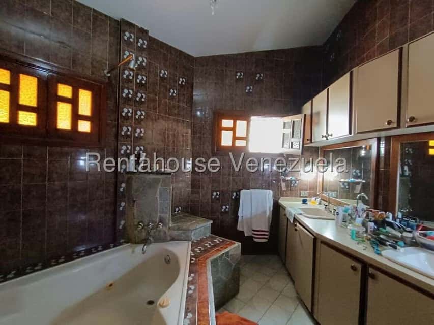 View 18