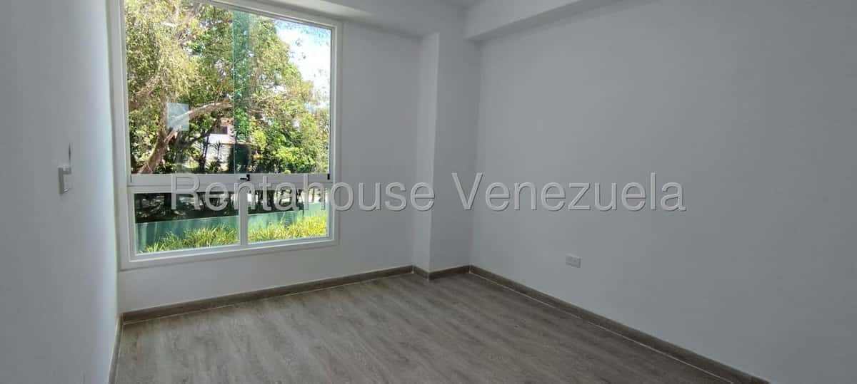 View 23