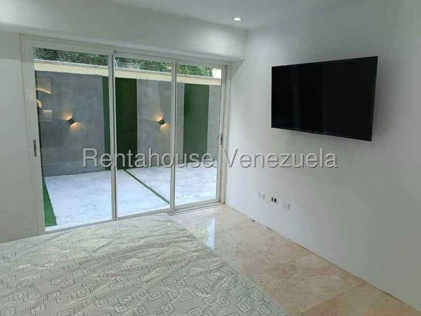 Vista 24