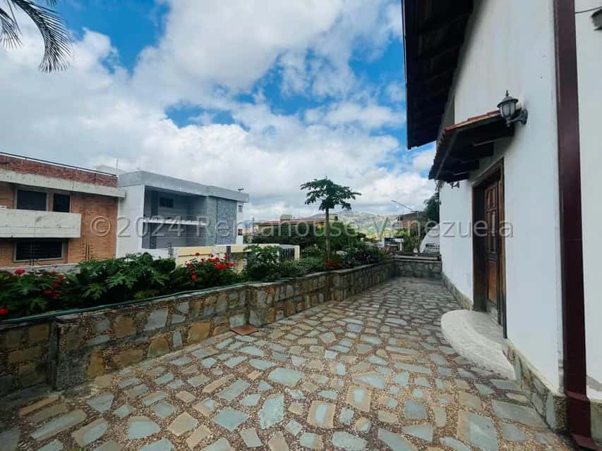 View 24