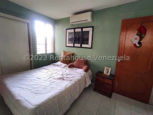 View 28