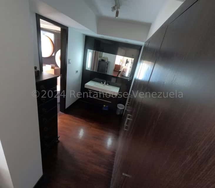 View 25