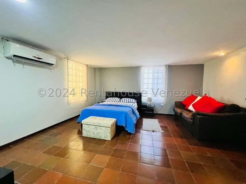 View 25