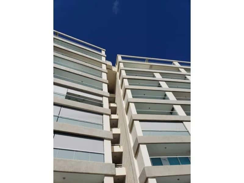 Vista 16