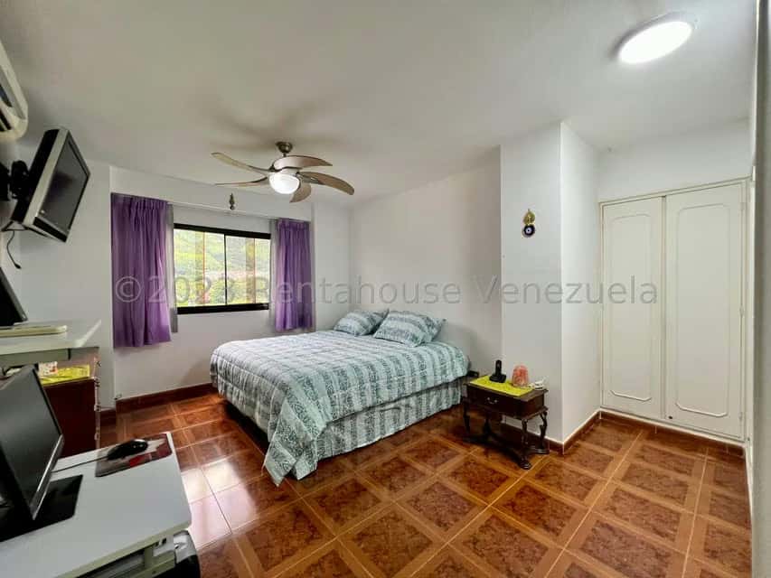 View 25