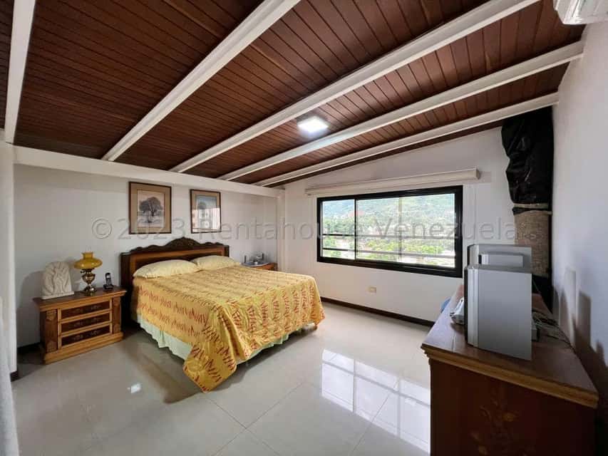 View 32