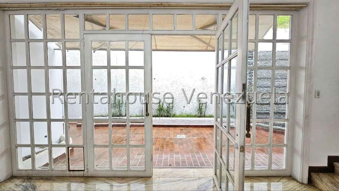 Vista 24