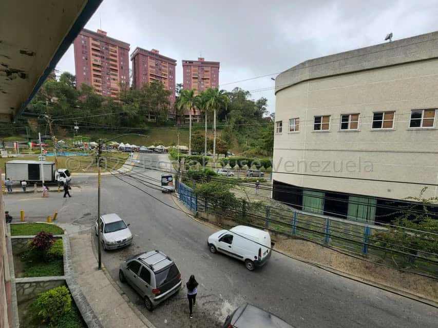 View 16