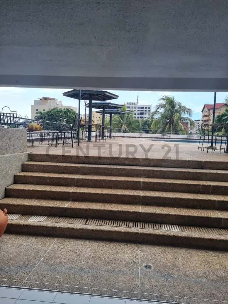 View 15