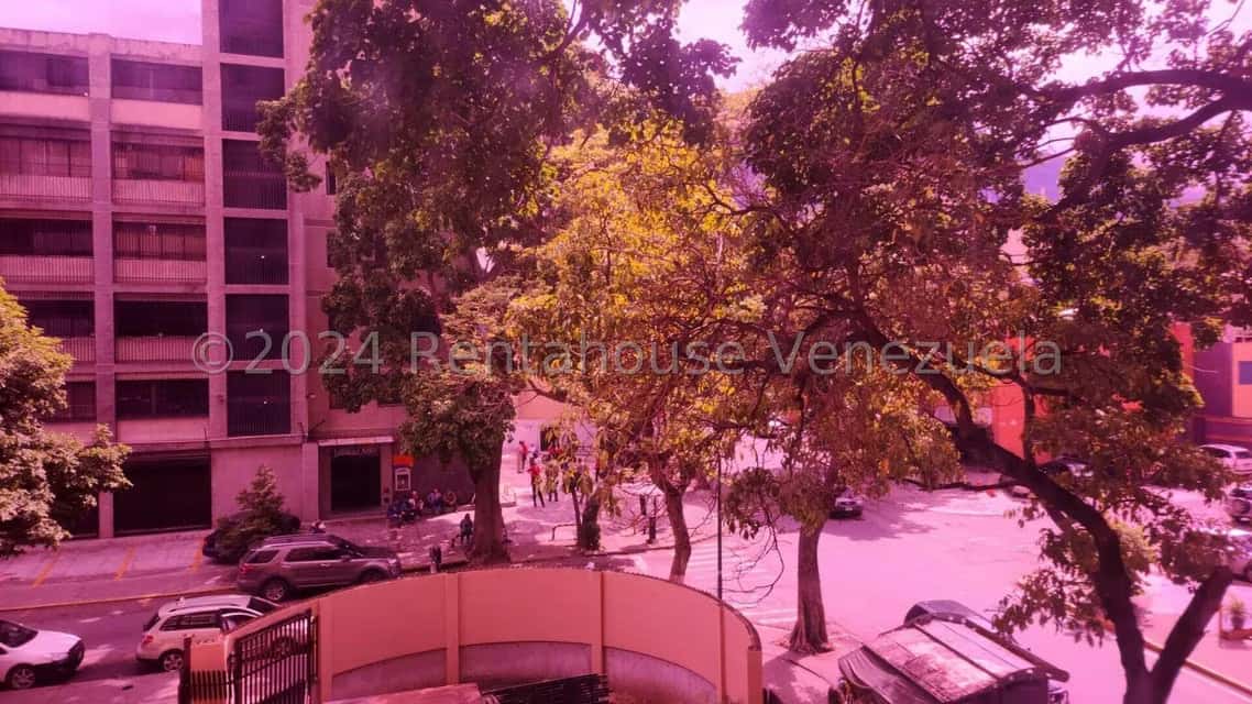 View 16