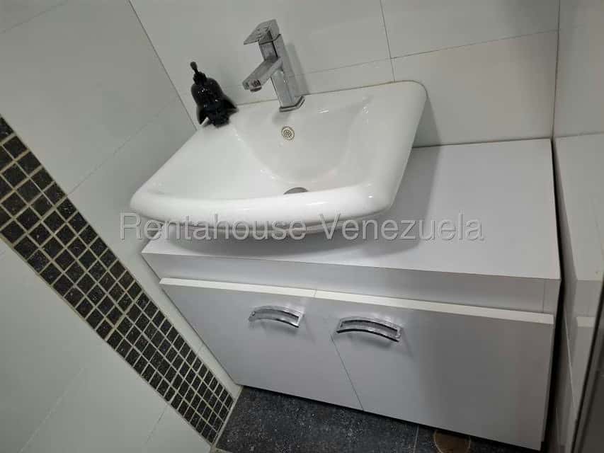 Vista 16