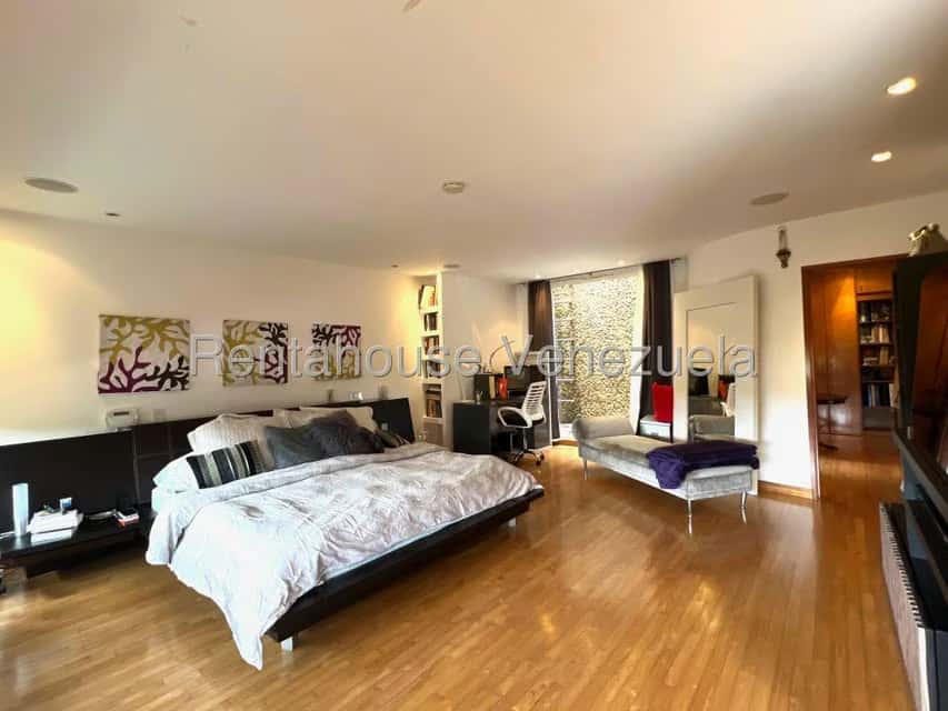 View 25