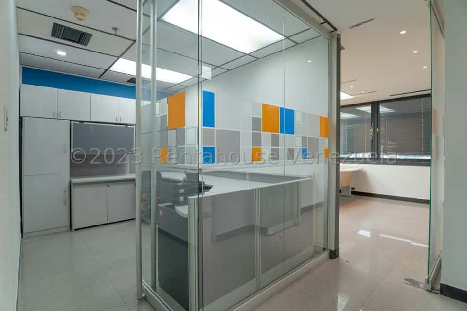 View 32