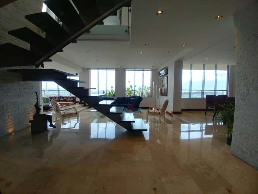 View 8