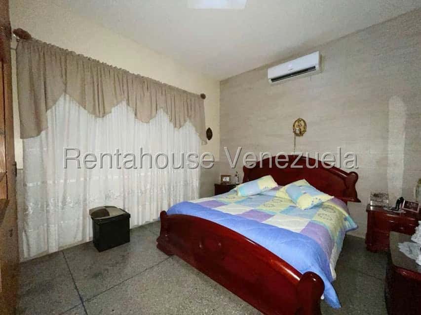Vista 24