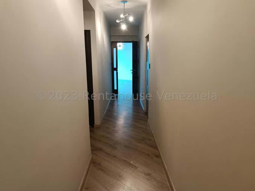 View 24