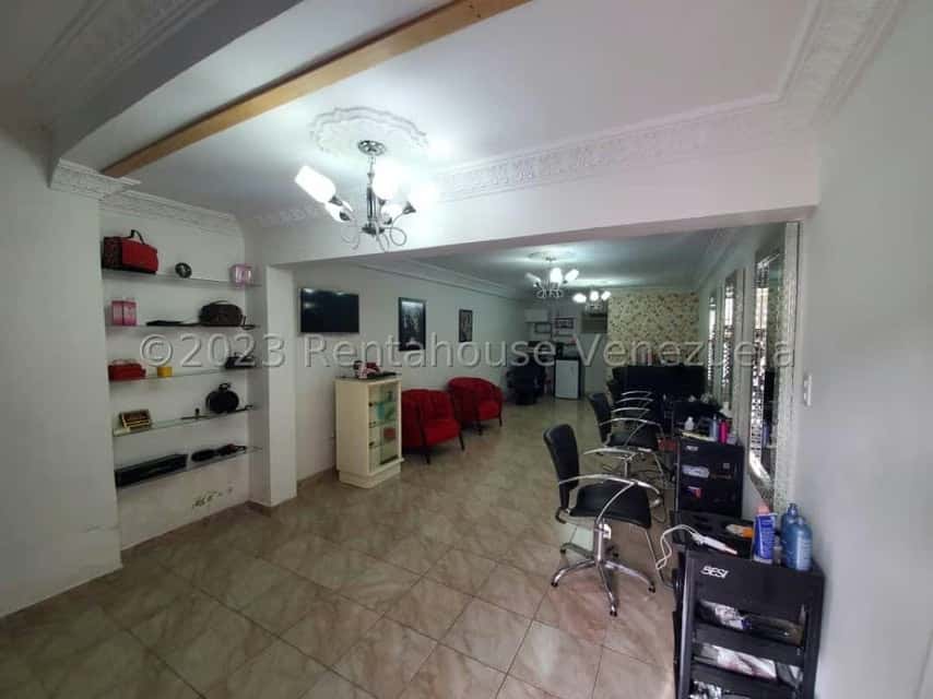 View 32