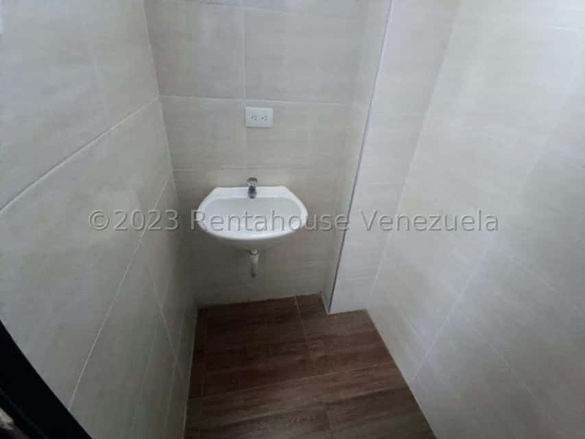 View 25