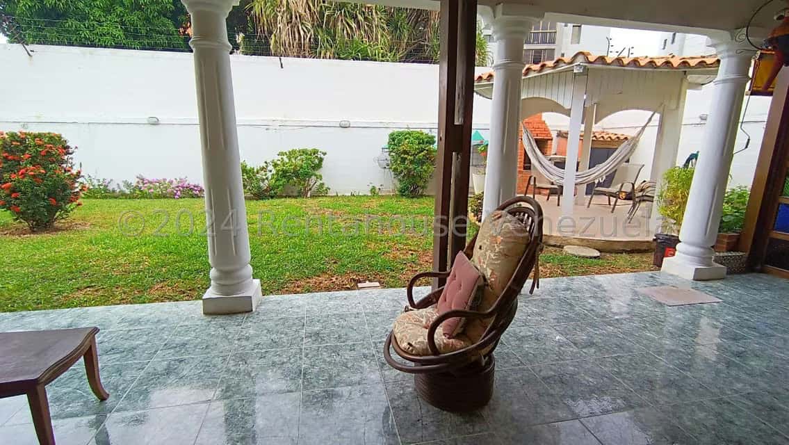 View 24